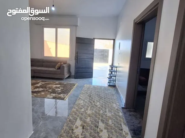 2 m2 2 Bedrooms Townhouse for Rent in Tripoli Ain Zara