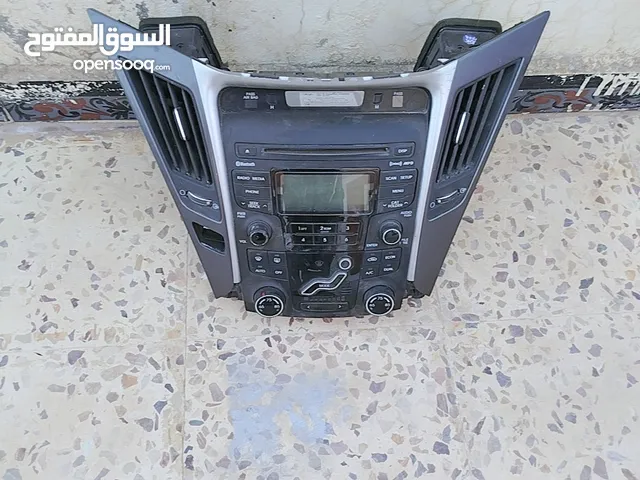 فريم مسجل هونداي سوناتا مع المسجل من 2011 ل 2014