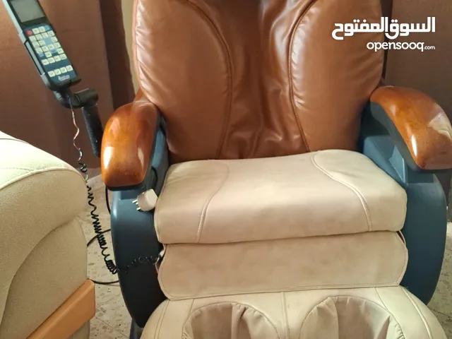 كرسي مساج كهربائي فاخر بحالة ممتازة للبيع في طولكرم – استعمال خفيف وسعر مميز