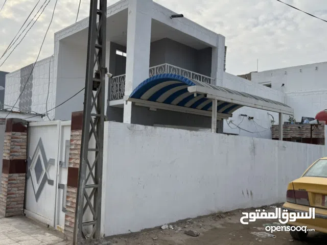 200 m2 4 Bedrooms Townhouse for Sale in Najaf Abu Sakhair