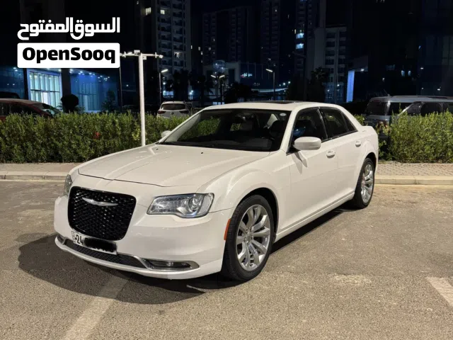 2016 كرايسلر 300 300S V6