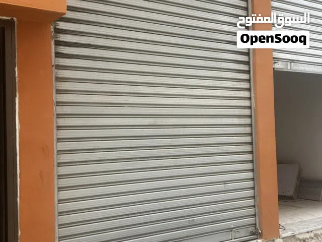 أبواب عدد 2 العمر سنه بحالة الوكاله