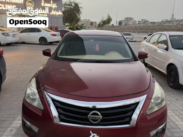 Urgent Sale: Nissan Altima Full option 2013 American specs Remote start for sale