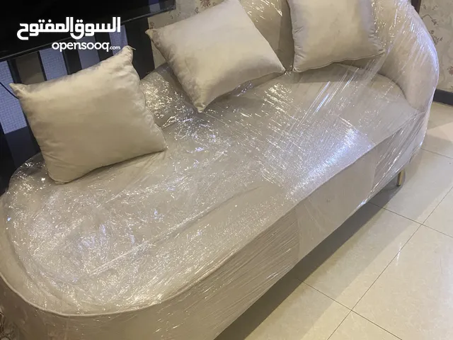 كراسي جميلة جدا مناسبة للمنازل والمناسبات والحفلات والاعراس، Chairs for sale Very nice