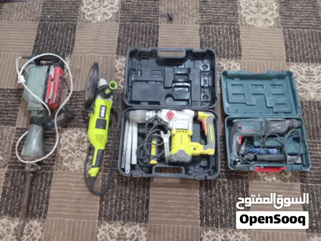 3هلتيات وصاروخ