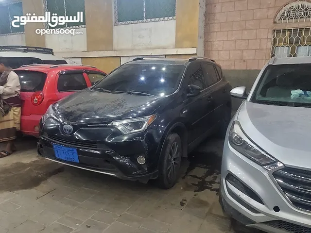 Toyota RAV 4 2017 in Sana'a