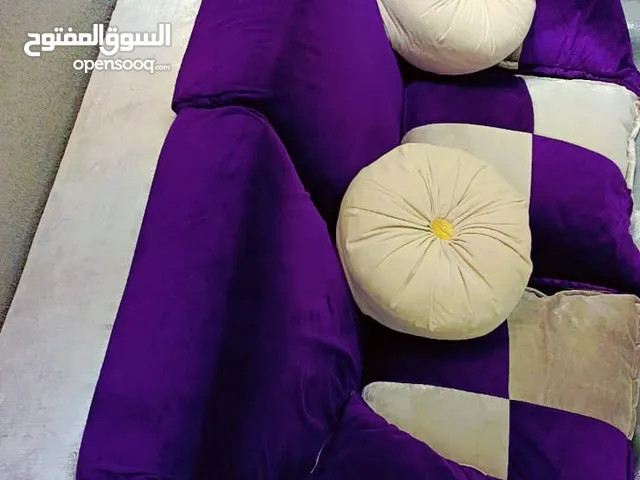 السلام عليكم طقم كنب للبيع بسعر مغري