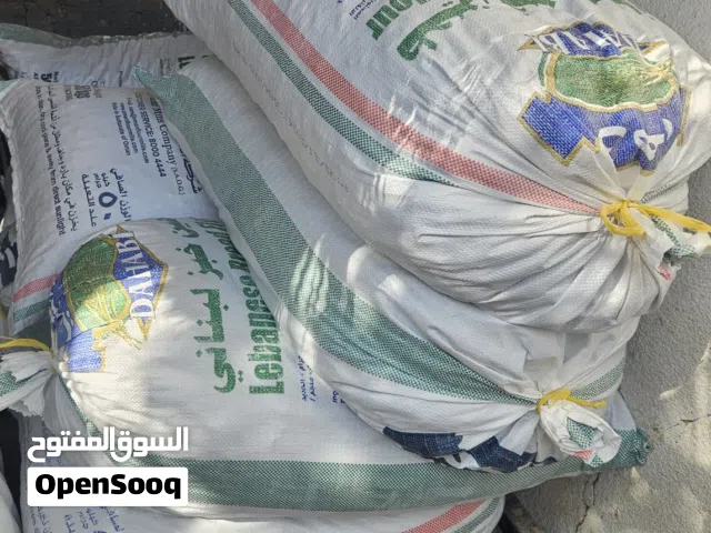 نفيعة للبيع قطف السنة  عبارة عن تمر نظيف جدآ وجواني كبار جدآ