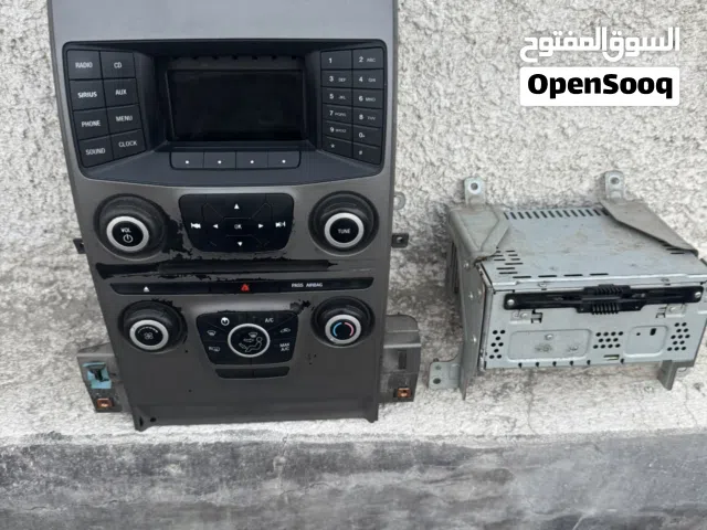 للبيع مسجل مع الكونترول لسيارة فورد تورس