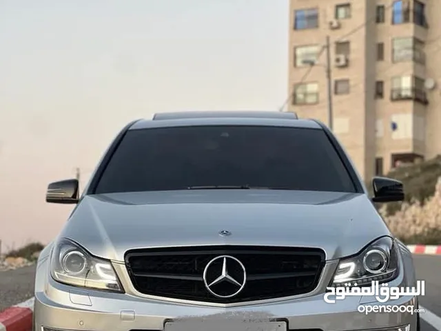 مرسيدس w204