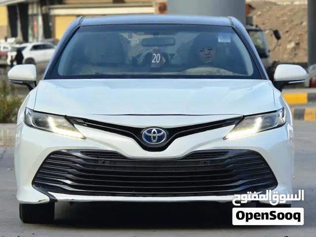2019 تويوتا كامري LE