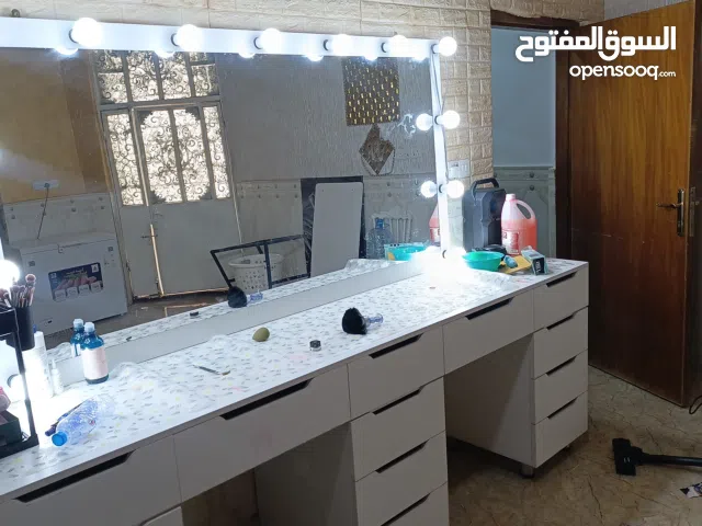 اثاث صالون حلاقة نسائية