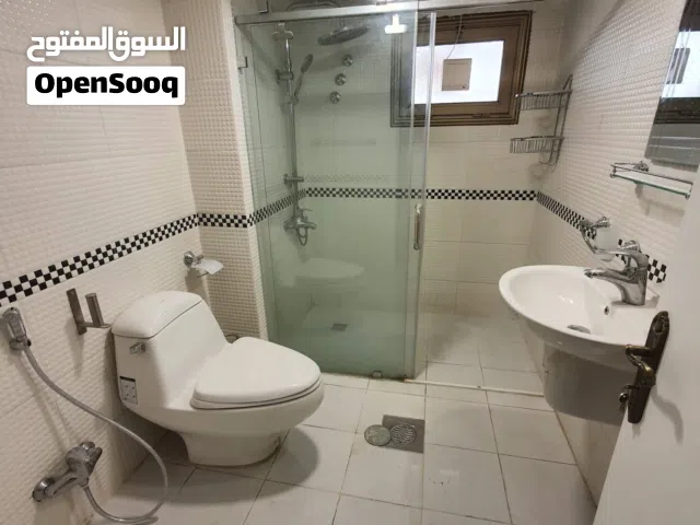 500 m2 4 Bedrooms Apartments for Rent in Kuwait City Surra