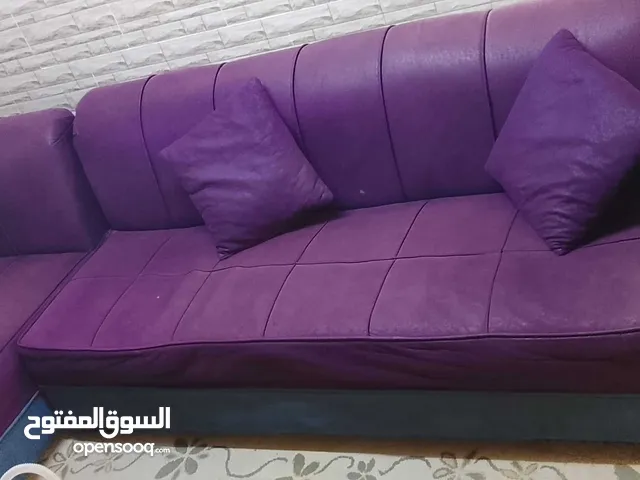 طقم كنب مستعمل للبيع بسعر مغري
