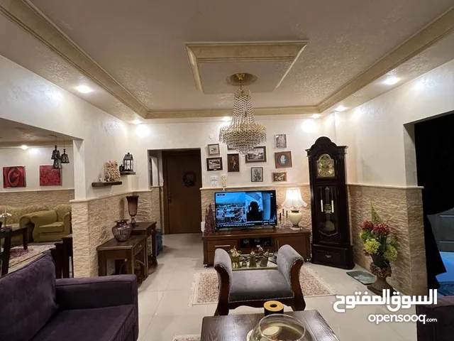 197 m2 4 Bedrooms Apartments for Sale in Irbid Al Hay Al Sharqy