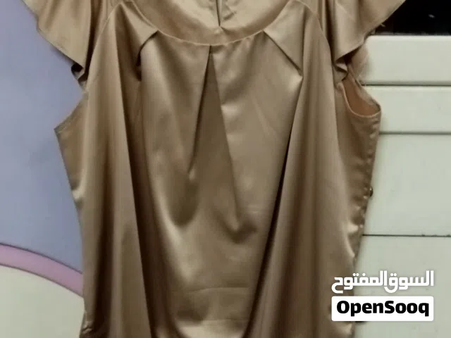 بلوزة ريد تاج