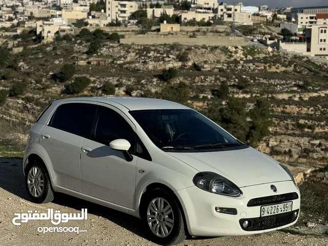 Fiat Punto 2014 in Hebron