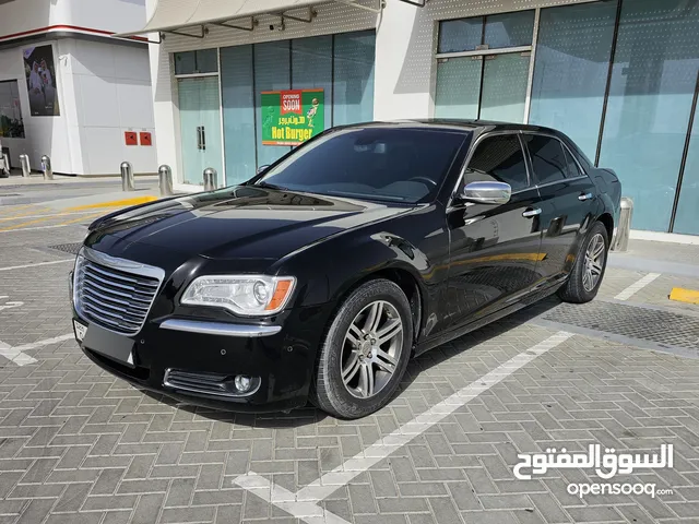 CHRYSLER 300C, 2014, GCC SPECS. V6, 3.6L FULLY LOADED FOR SALE