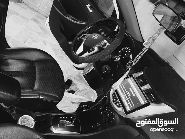 اكسنت 1400 (2016) قتصادي