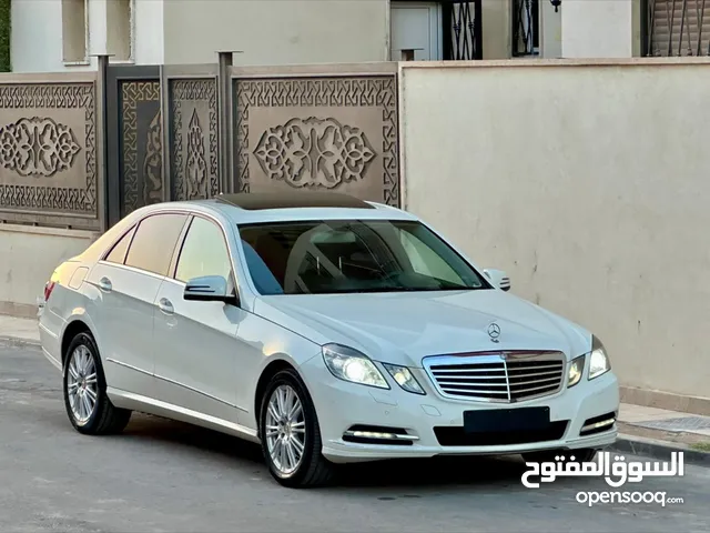 مرسيدس E300 2012
