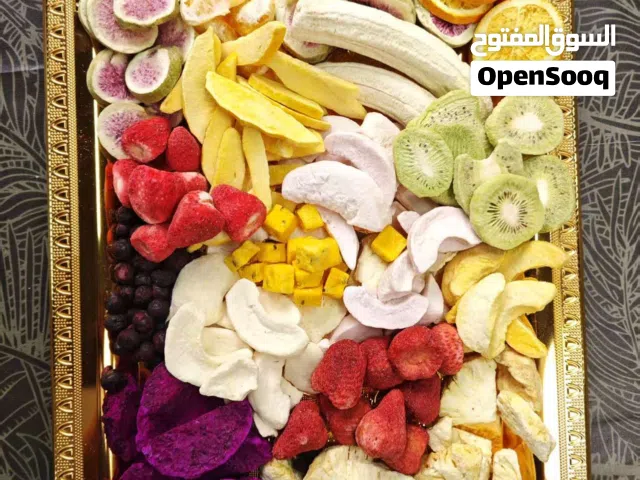 زبادي وفواكه وايس كريم مجفف بالتبريد