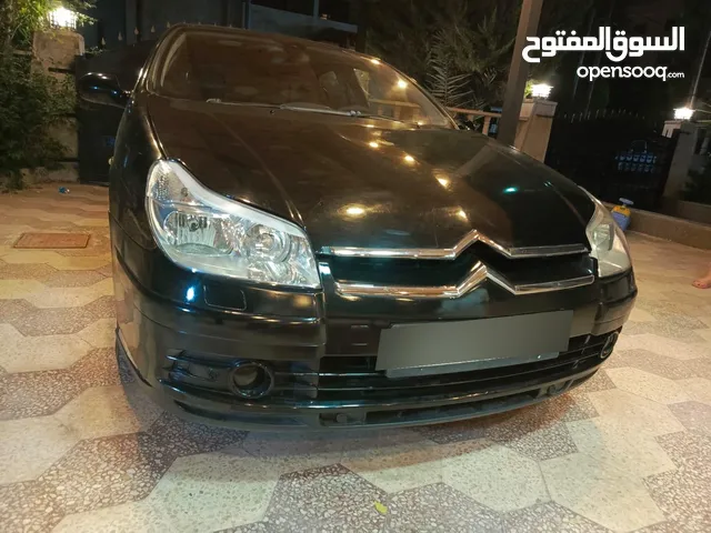 ستروين 2007 للبيع للضروره تقسيط بسعر النقدي 2000دفعه والباقي كل شهر 100