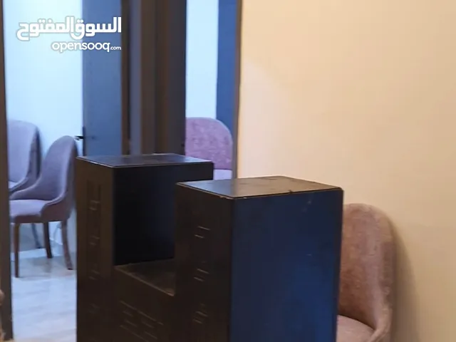 شقة تجاري مكونه من 7 مكاتب مساحة 200م