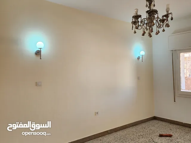 120 m2 4 Bedrooms Apartments for Sale in Tripoli Tajura