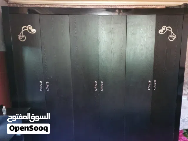 خزانة وتخت