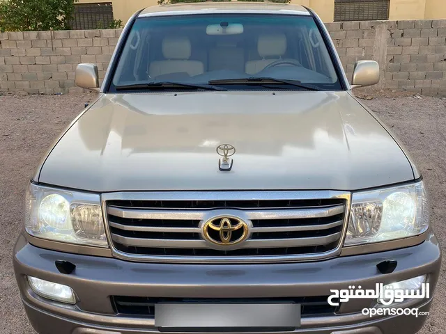 تويوتا لاند كروزر
