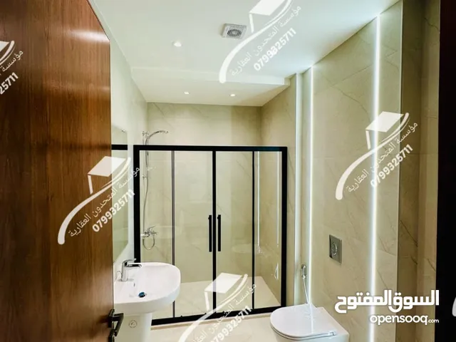 200 m2 3 Bedrooms Apartments for Rent in Amman Al Rawnaq