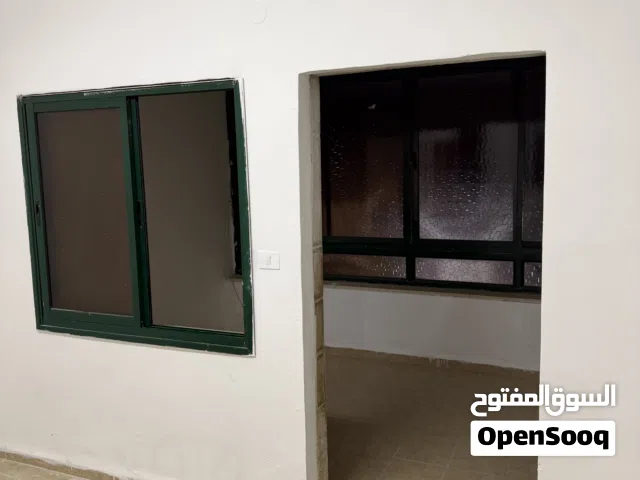 شقة للايجار غير مفروشة