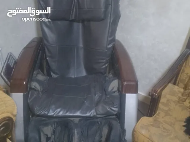 جهاز تدليك شغال مئة بالمية