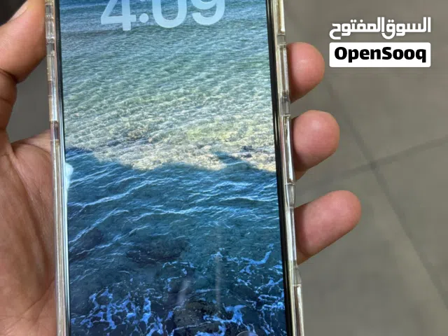 16 برو ماكس لون صحراوي بطارية 100%