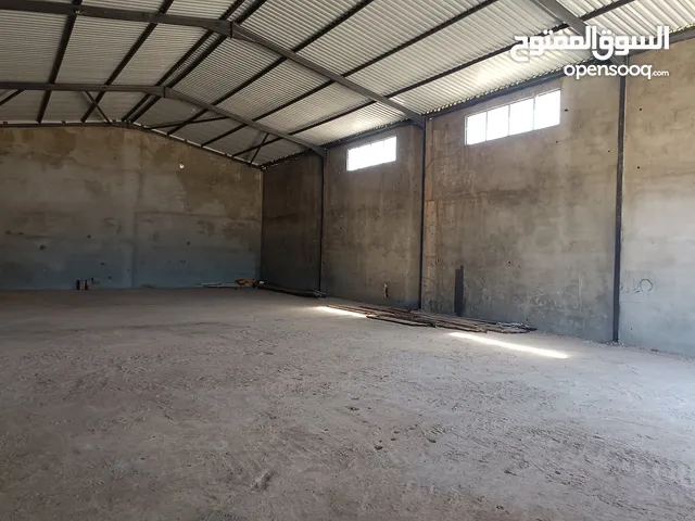  Warehouses in Benghazi Qar Yunis