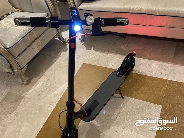 سكوتر شاومي قمة في النظافة ماشاءالله