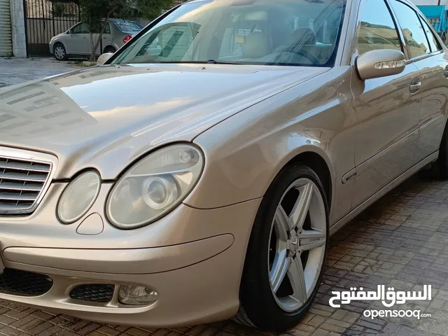 Mercedes Benz E-Class 2004 in Amman