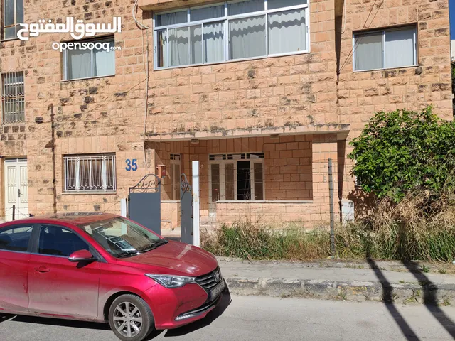 167 m2 More than 6 bedrooms Apartments for Sale in Irbid Al Qubeh Circle
