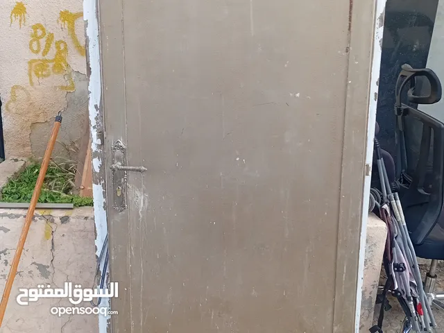 باب حديد مستعمل
