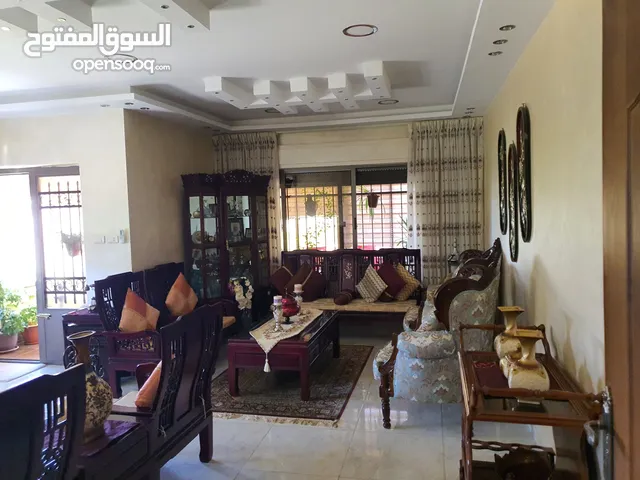 184m2 3 Bedrooms Apartments for Sale in Amman Marj El Hamam