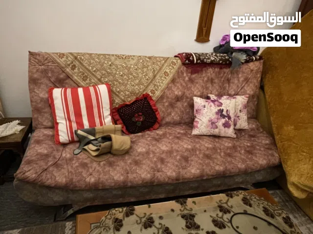 كنبة استعمال نظيف