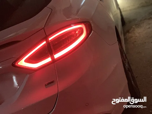 Ford fusion 2016 plug in