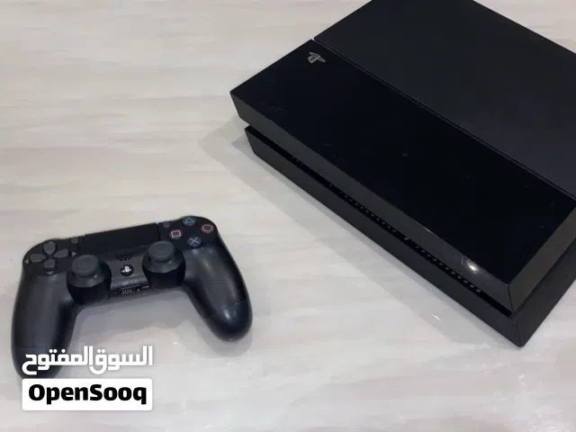 PLAYSTATION 4 +1 TERABYTE STORAGE + BRAND NEW CONTROLLER Normal PlayStation 4 good condition