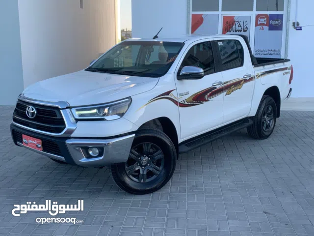 للبيع تويوتا هايلكس موديل 2021 جير عادي دخول ذكي تشغيل بصمه صبغ الوكاله بدون حوادث