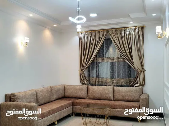 500 m2 4 Bedrooms Apartments for Rent in Sana'a Haddah