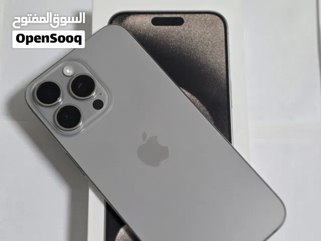 iphone 15 pro max 256gb Orginal Uae version box and cable Orginal available