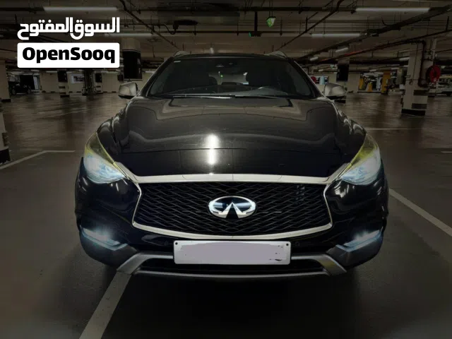 2018 إنفينيتي QX30 Pure