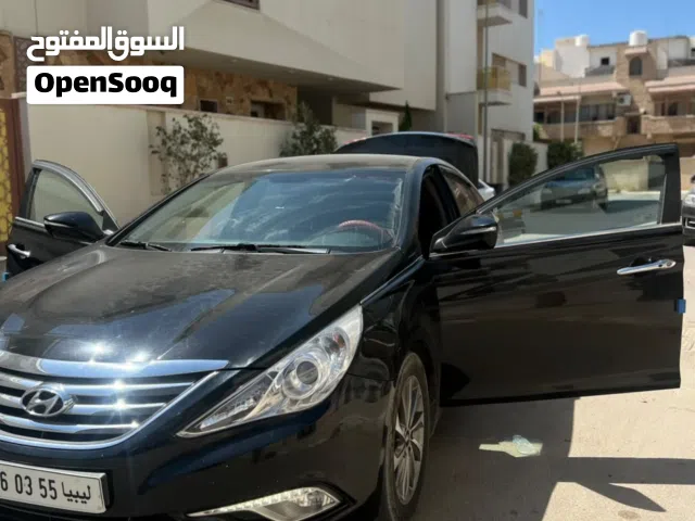 2013 هيونداي سوناتا Limited