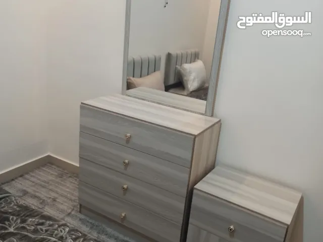 شقه مفروشه