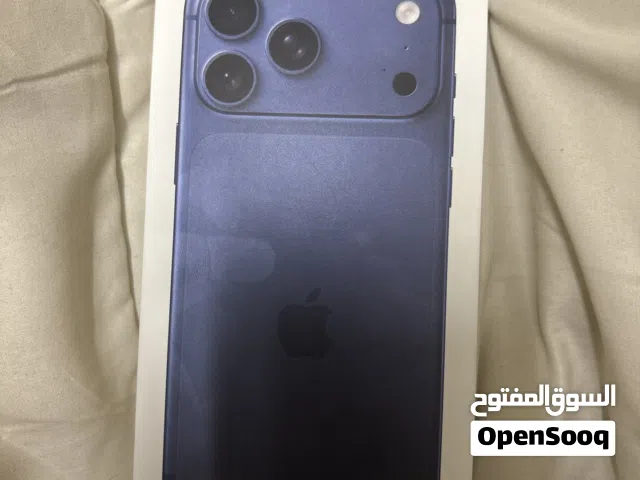 Apple iPhone 17 Pro Max 256 GB in Al Riyadh